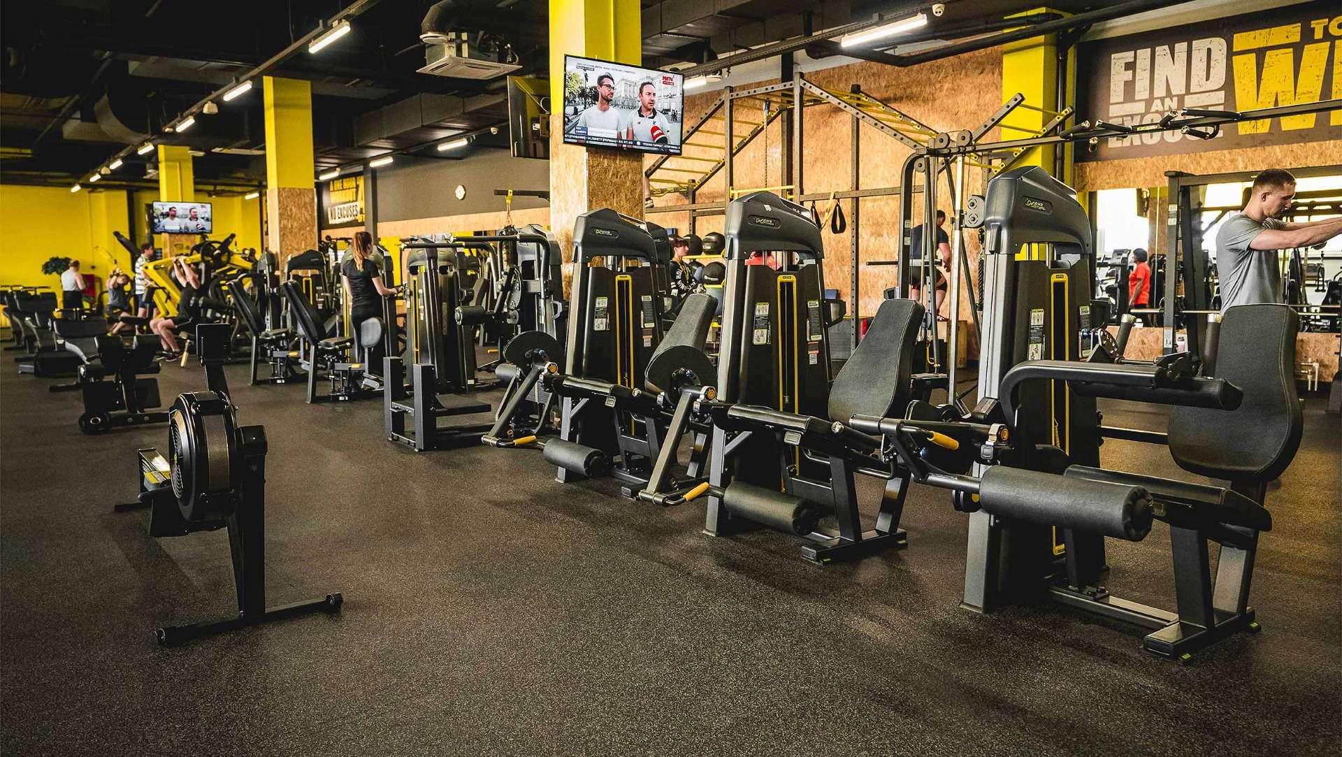 Grand_Fitness_2__3