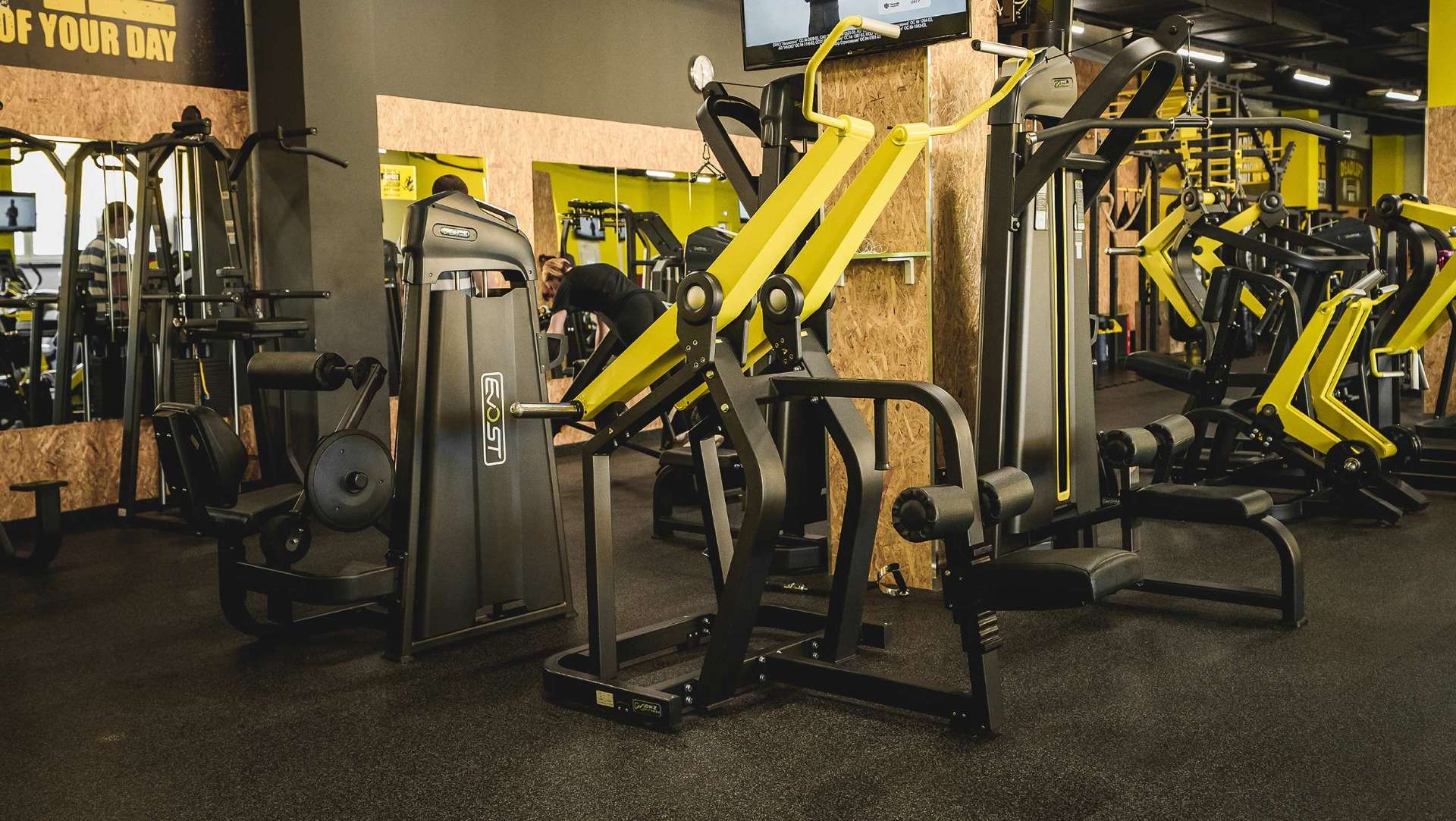 Grand_Fitness_4__4